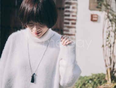 精致皮质流苏毛衣链