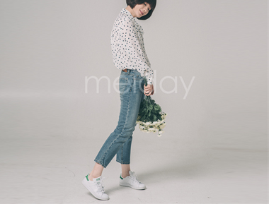 直筒八分牛仔裤