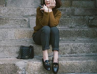 灰色格子直筒西裤