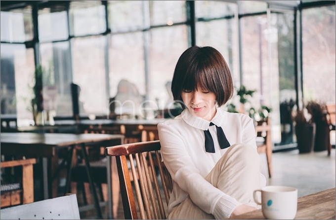 百褶蝴蝶结雪纺衬衫