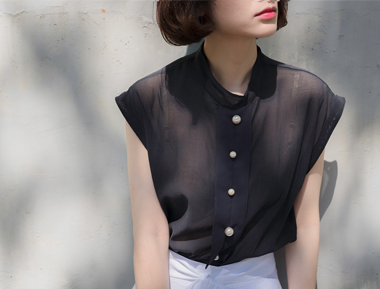 深灰色珍珠扣雪纺衬衫