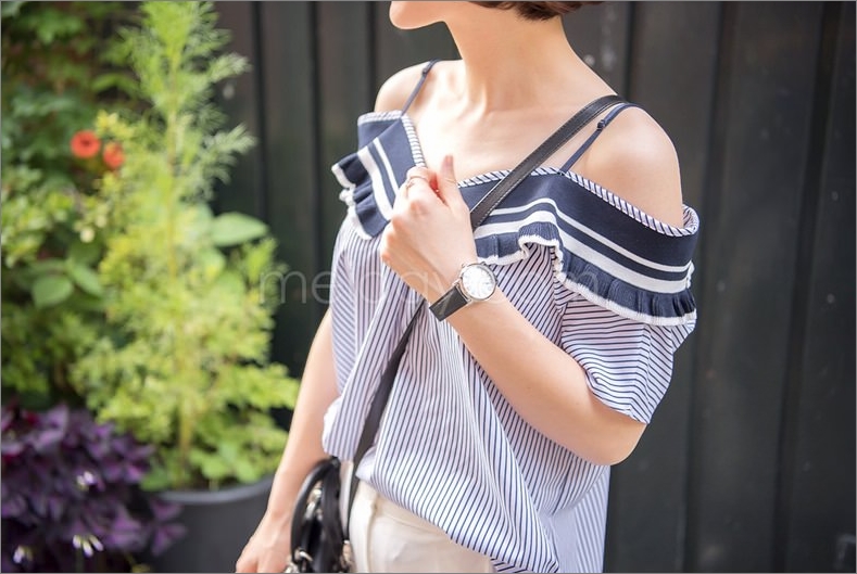 露肩海军风上衣