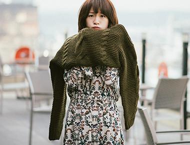 大针织棒圆领毛衣